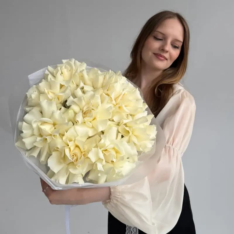 Букет из 9 французских роз "WHITE MODIAL" — Фото 4