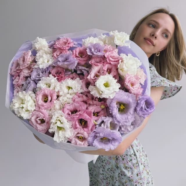 Воздушный букет из 19 эустом "SOFT PASTEL"