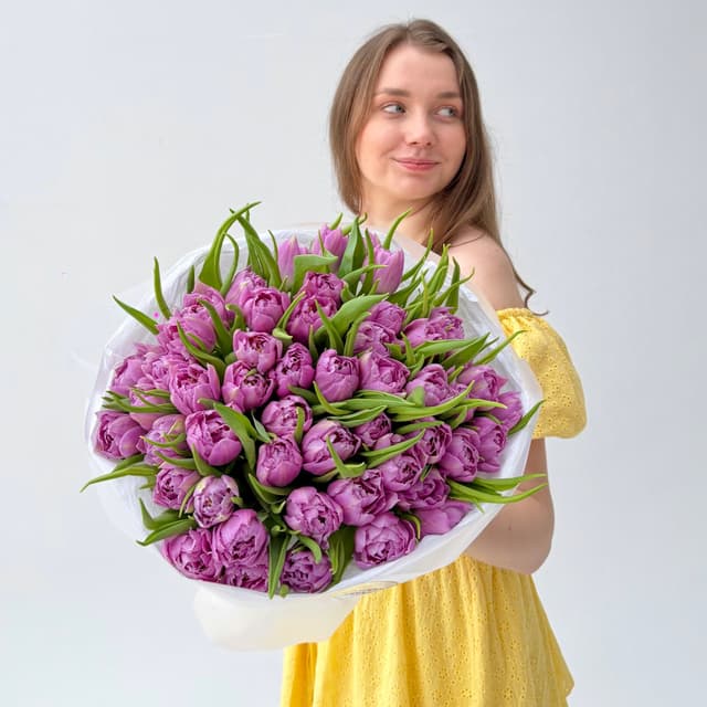 Букет из 51 пионовидного тюльпана "DOUBLE PRICE"