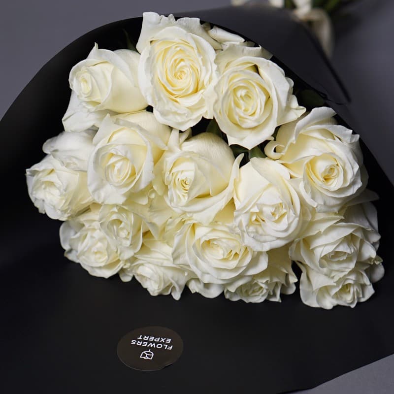 Букет из 15 роз "ROSES 13" — Фото 3