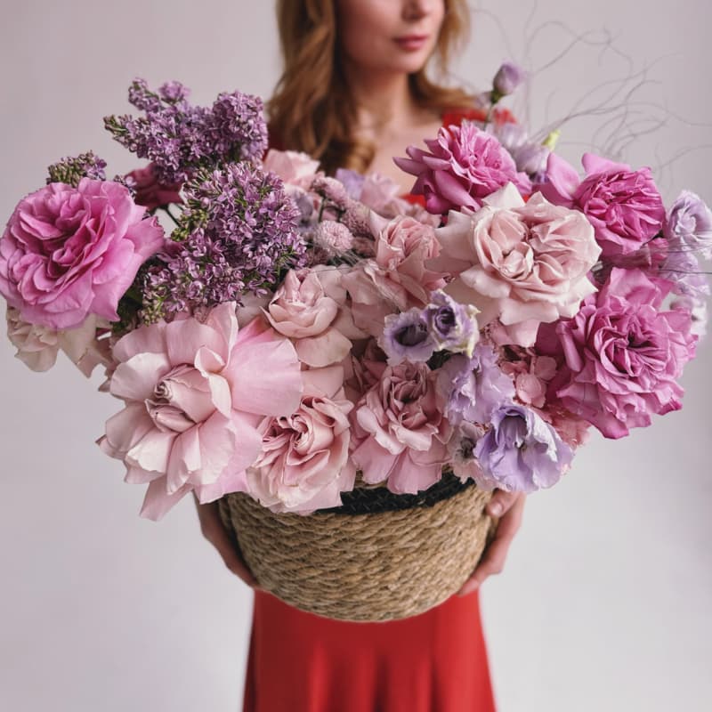 Корзина с весенними цветами "PINK SPRING" — Фото 4