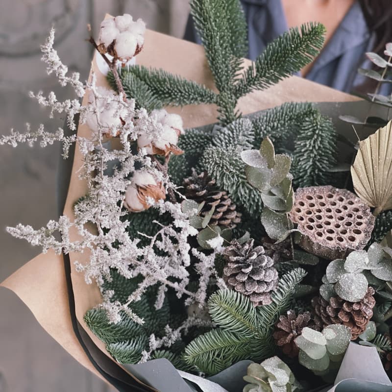 Новогодний букет "CHRISTMAS LOTOS" — Фото 4
