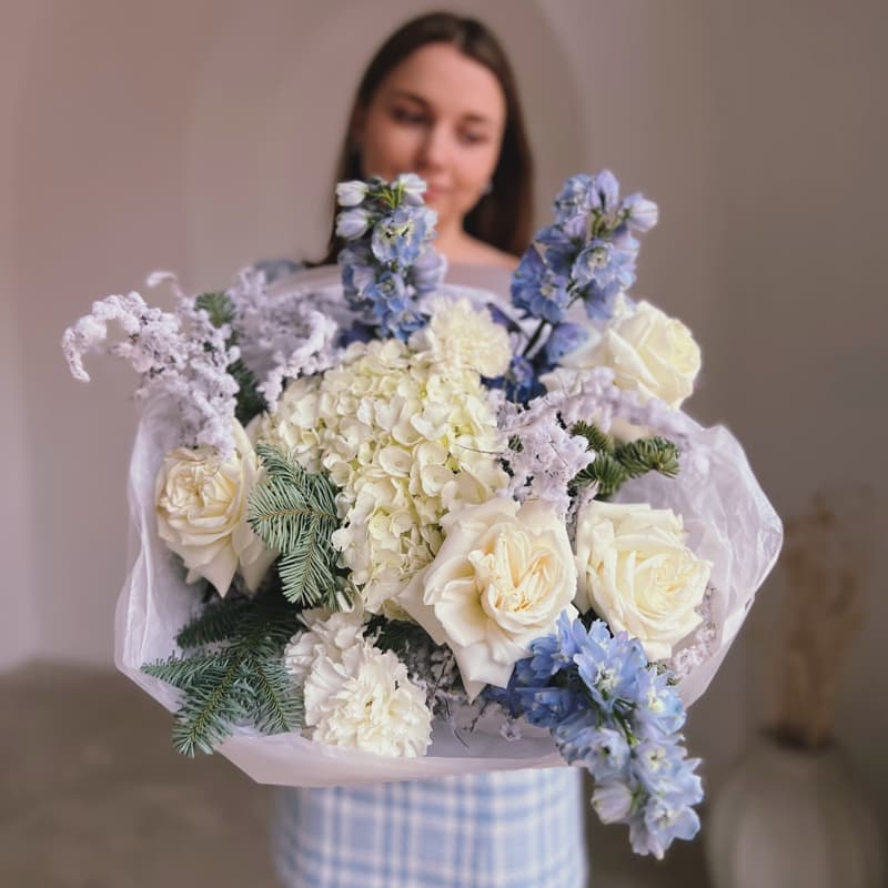 Новогодний букет "BLUE & WHITE" — Фото 3
