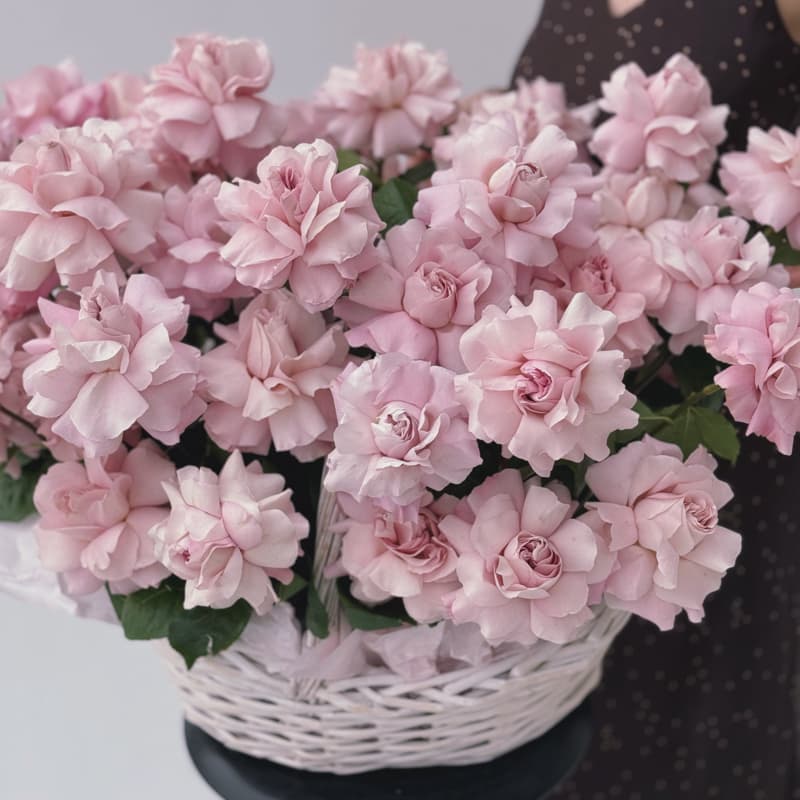 Корзина из 51 французской розы "ELLE" — Фото 5
