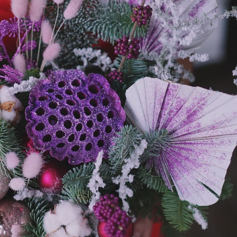 Новогодняя композиция "VIOLET SURPRISE" — Фото 6