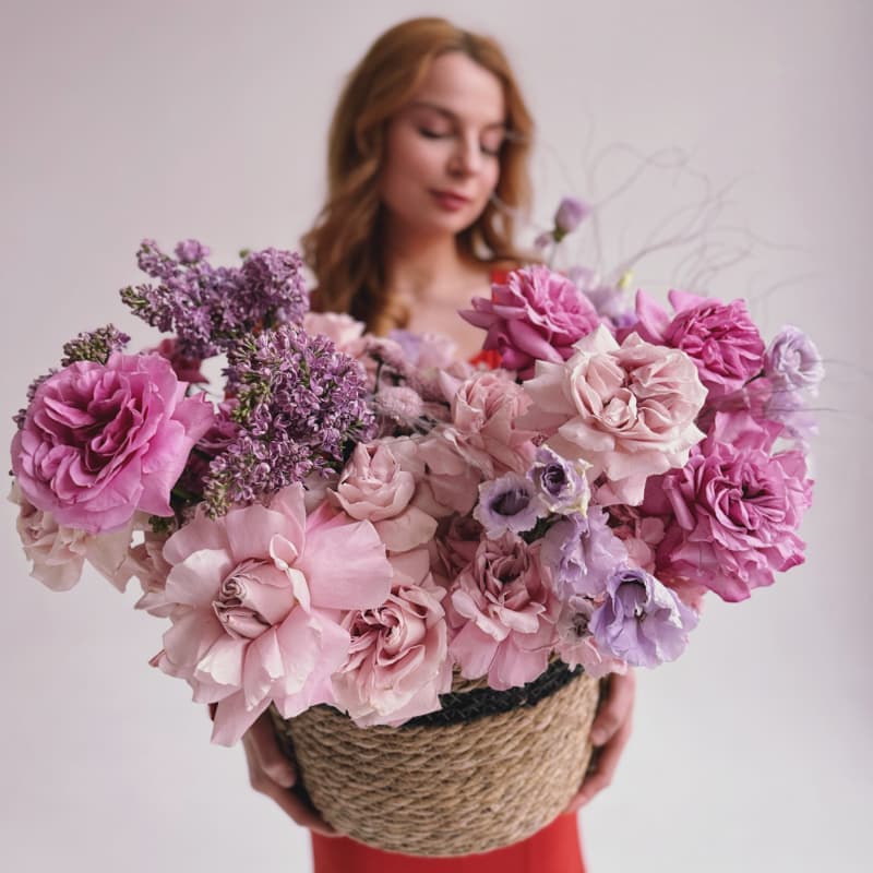 Корзина с весенними цветами "PINK SPRING" — Фото 2