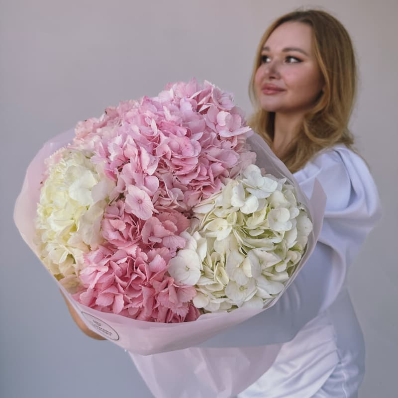 Букет из 5 гортензий "WHITE & PINK" — Фото 6