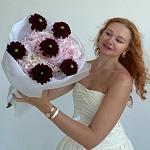 Букет из 3 гортензий с георгинами "DAHLIA VELVET"