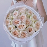 Букет из 15 пионовидных роз "OHARA WHITE"