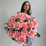 Букет из 15 французских роз с эвкалиптом "BE SWEET"