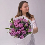 Букет из 19 пионовидных тюльпанов с лавандой "SPRING PROVENCE"