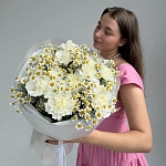 Букет из диантусов с ромашками "COUNTRY BLOOM"