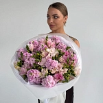 Букет из фрезий и маттиолы "AROMA PRICK"